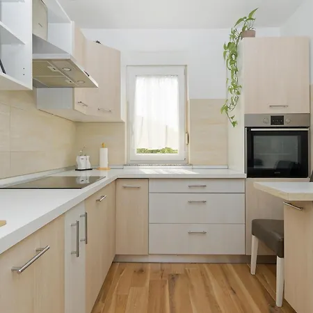 Ori By Rent Istria Appartamento *